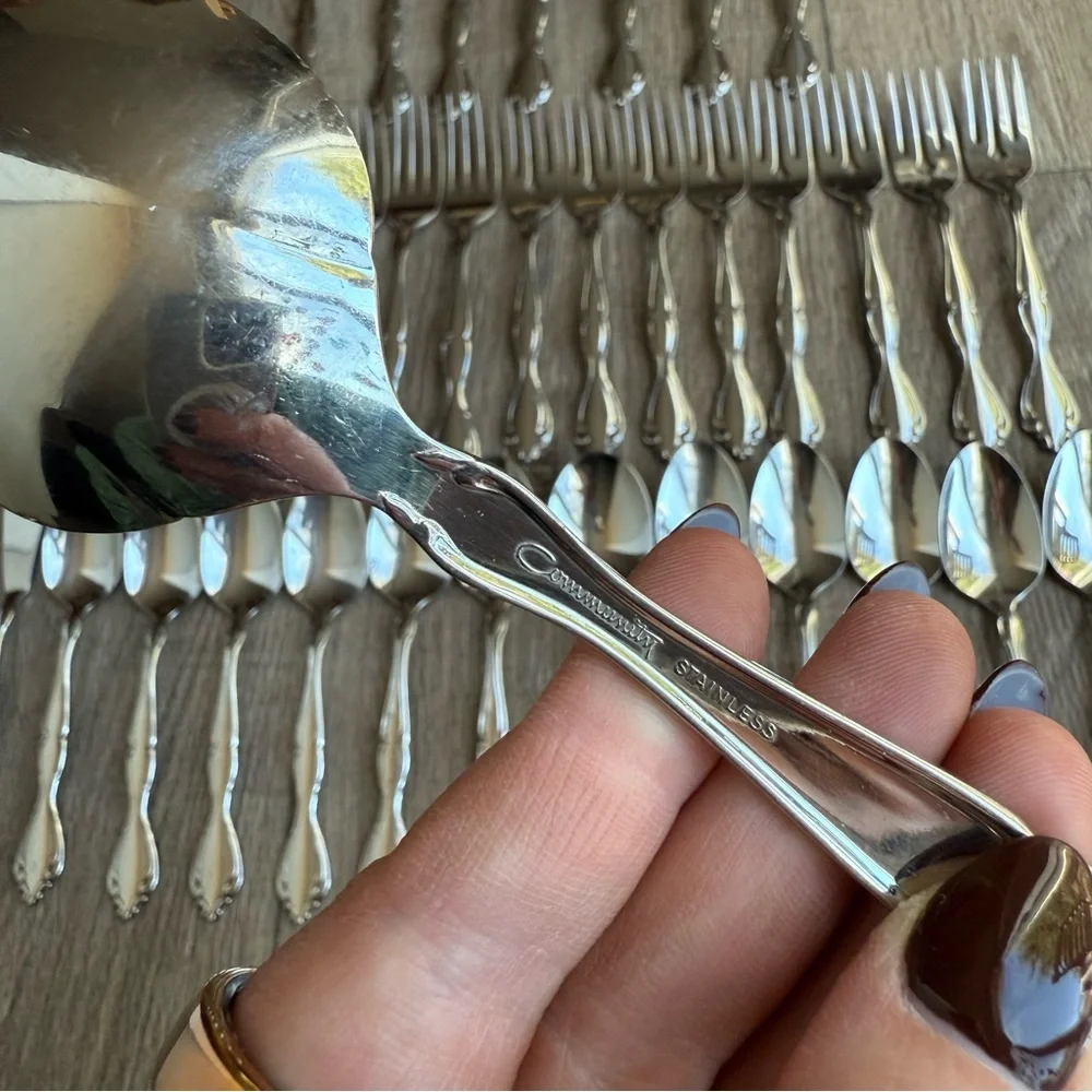 Oneida Community Contata stainless flatware set LOT 39 forks spoons utensils